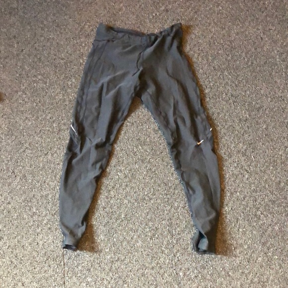 Nike Pants - Nike running leggings